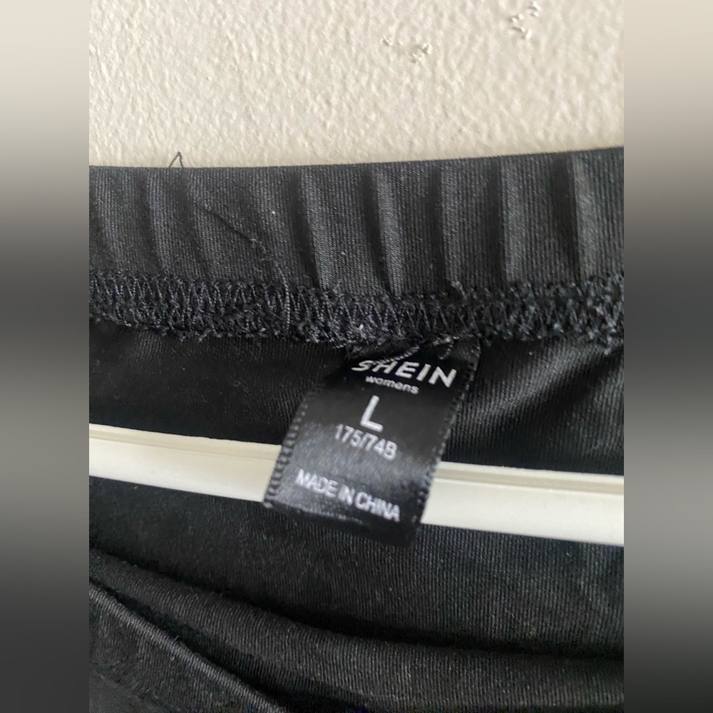 SHEIN Bodycon Skirt Black Size L - Picture 3 of 3